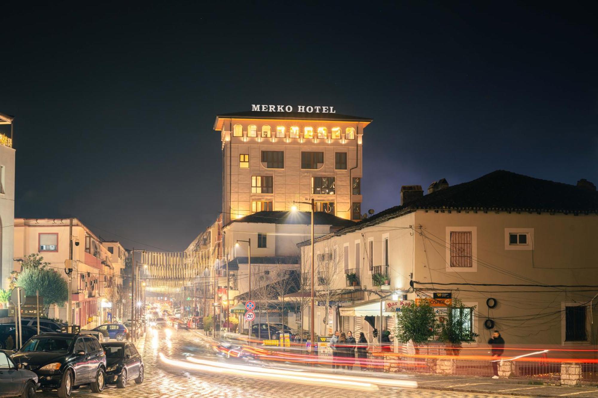 Merko Hotel ベラト エクステリア 写真