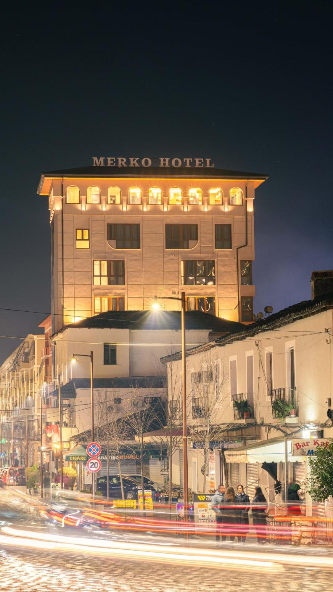 Merko Hotel ベラト エクステリア 写真