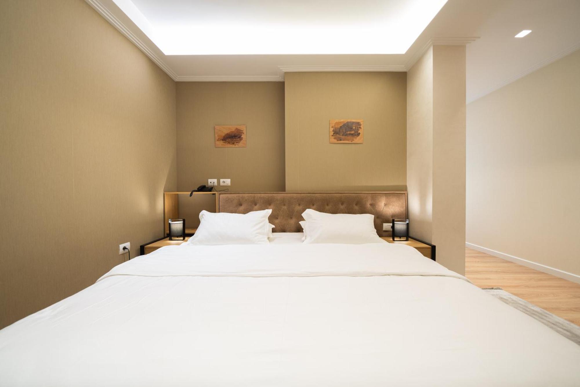 Merko Hotel ベラト エクステリア 写真