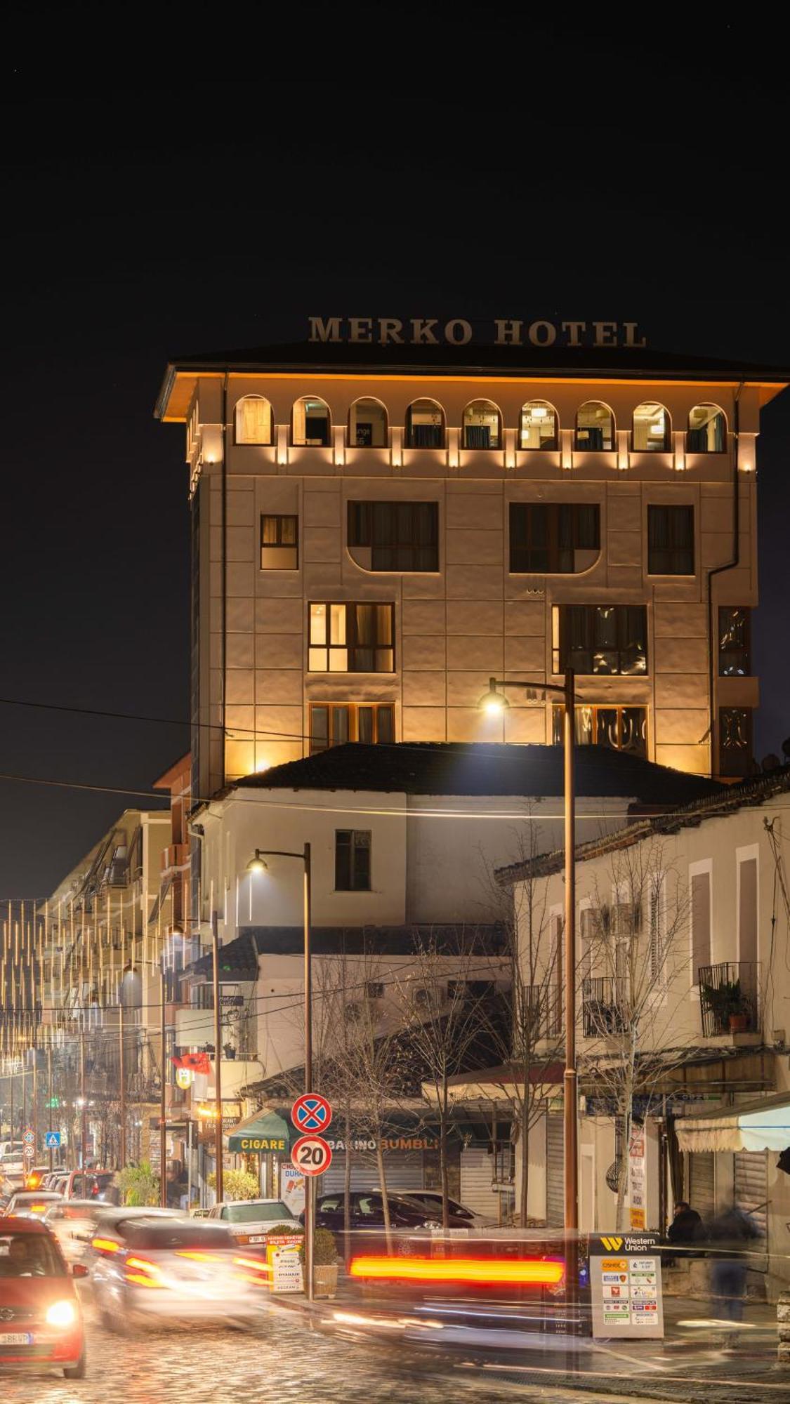 Merko Hotel ベラト エクステリア 写真