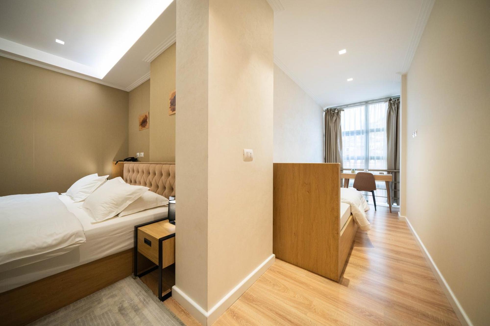 Merko Hotel ベラト エクステリア 写真