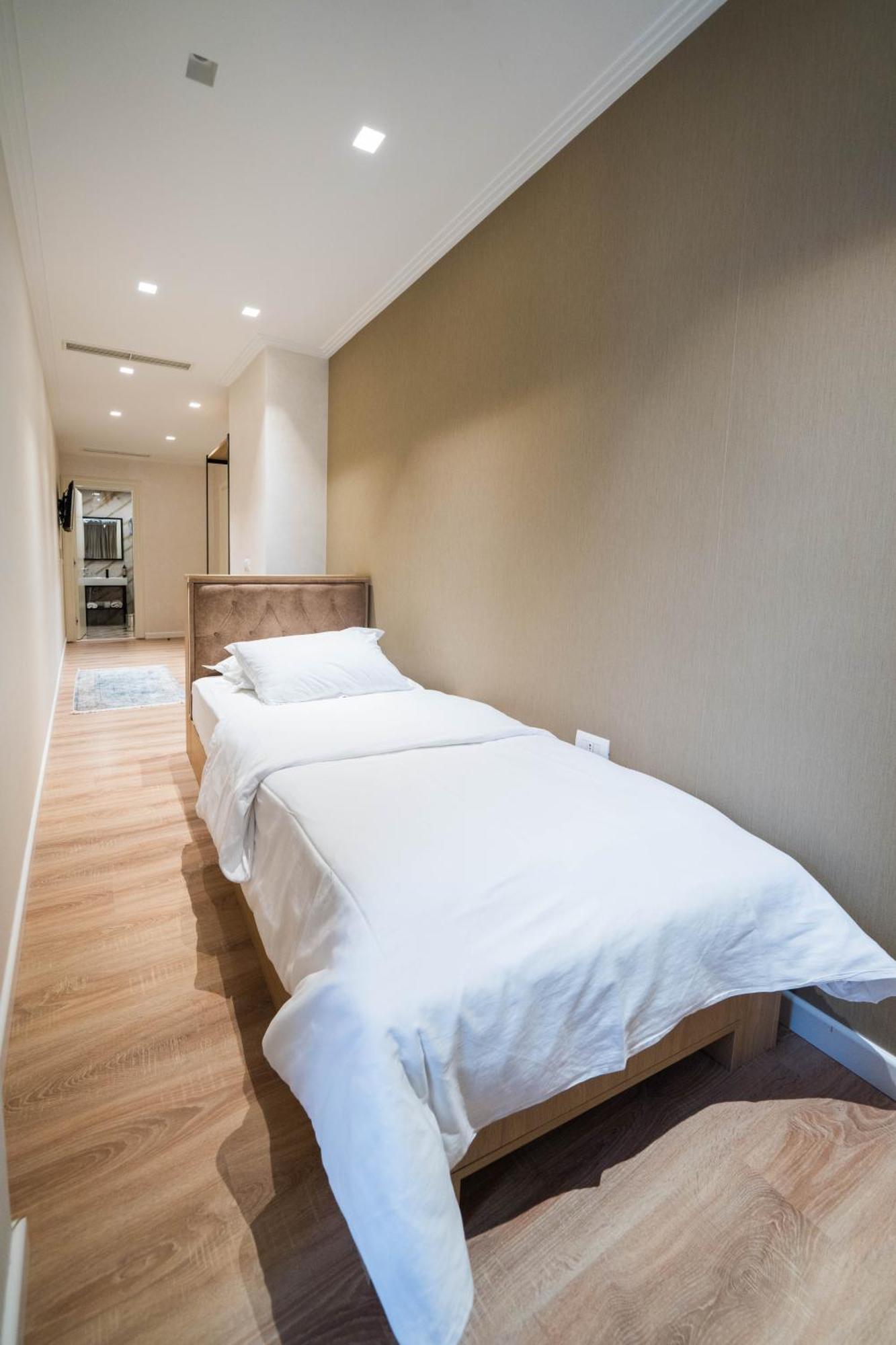 Merko Hotel ベラト エクステリア 写真