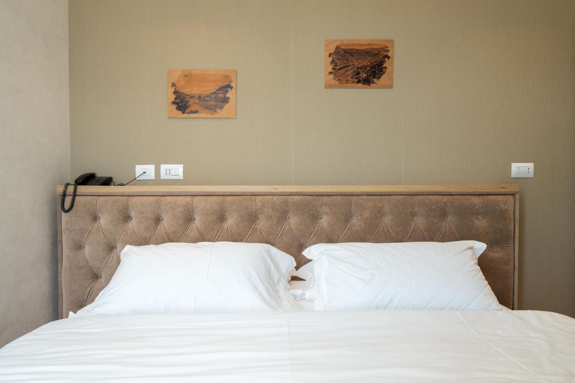 Merko Hotel ベラト エクステリア 写真